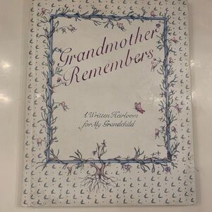 Grandmother Remembers Memory Book Judith Levy HC 1983 Stewart Tabori Chang Keeps